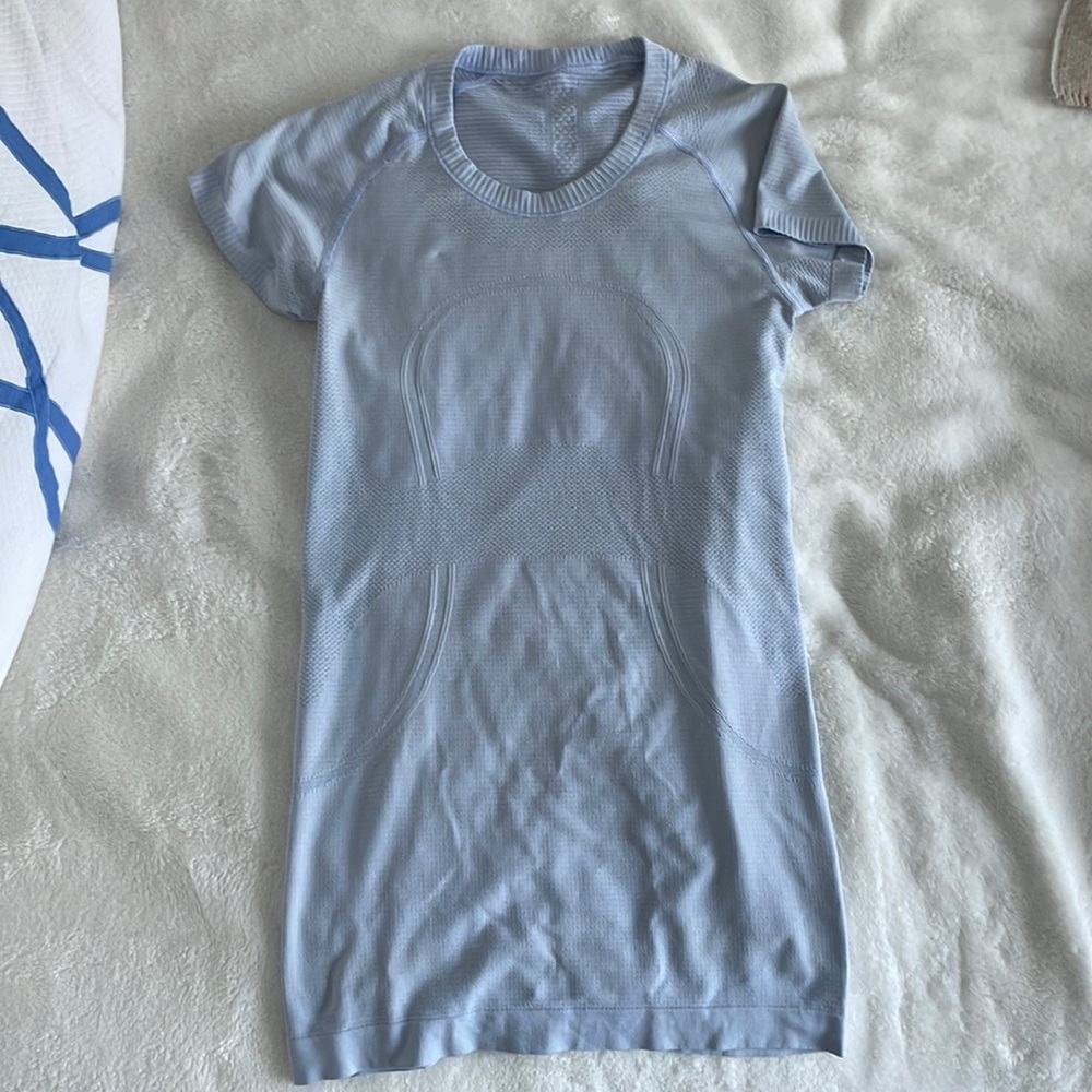Lululemon Swiftly Tech Shortsleeve Top